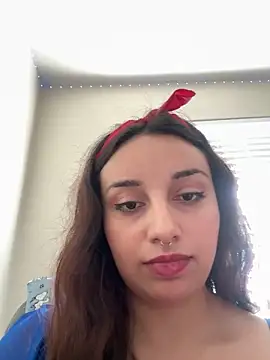 CharmingMaddie online show from 04-28-26, 05:39