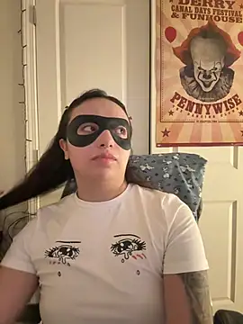 CharmingMaddie online show from 02-23-26, 04:58