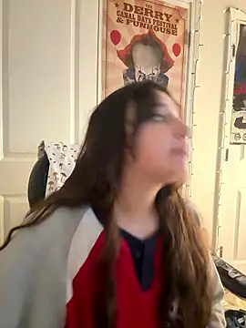 CharmingMaddie online show from 01-09-26, 04:52