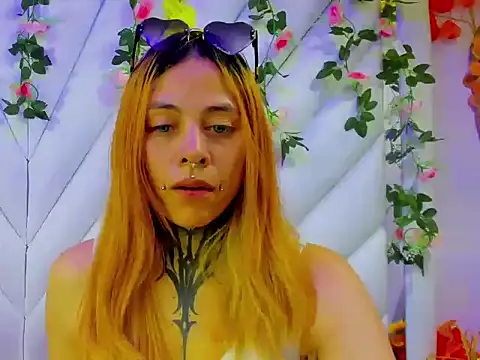 Snapshot of Sofii_Anal_ chatting on 09-19-25, 02:59 Sofii Anal online show from 09-19-25, 02:59