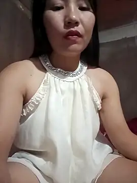 Snapshot of mphungsp chatting on 10-06-25, 10:38 mphungsp online show from 10-06-25, 10:38