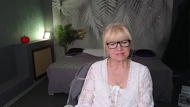 Sabina Ros online show from 10-08-25, 06:26