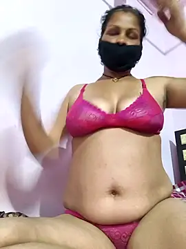 Love-pari077 online show from 02-19-26, 01:13