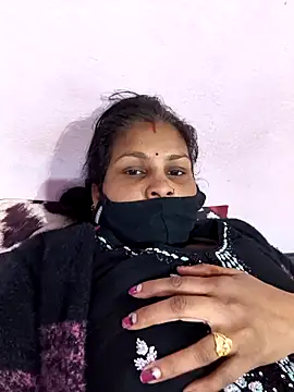 Love-pari077 online show from 12-20-25, 08:17