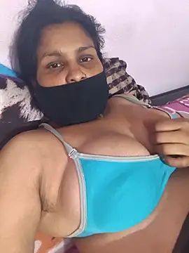 Love-pari077 online show from 11-30-25, 03:46