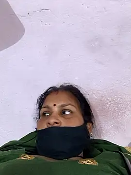 Love-pari077 online show from 01-09-26, 03:30