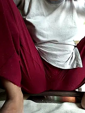 Snapshot of Love-pari077 chatting on 10-03-25, 01:53 Love-pari077 online show from 10-03-25, 01:53