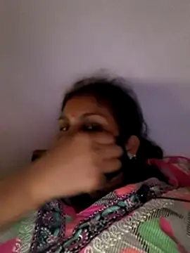 Love-pari077 online show from 10-30-25, 08:12