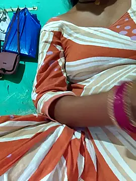 Snapshot of Love-pari077 chatting on 09-21-25, 04:17 Love-pari077 online show from 09-21-25, 04:17