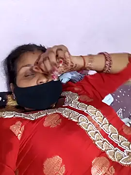 Love-pari077 online show from 10-24-25, 04:28