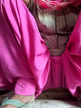 Love-pari077 online show from 11-06-25, 01:31