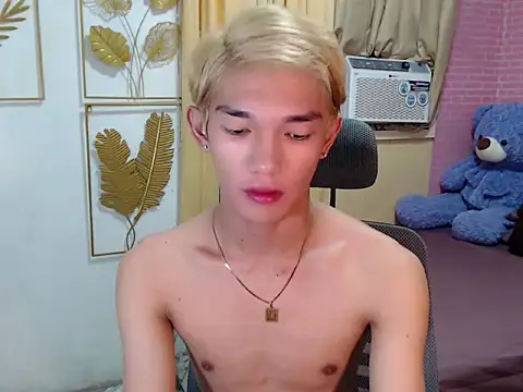 fuckerfriendsxx online show from 04-11-26, 05:04