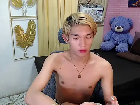 fuckerfriendsxx online show from 05-08-26, 05:55