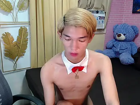 fuckerfriendsxx online show from 04-28-26, 03:27