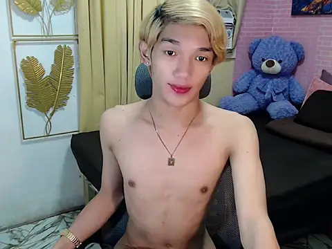 fuckerfriendsxx online show from 05-19-26, 08:43