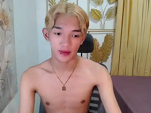 fuckerfriendsxx online show from 04-06-26, 05:08