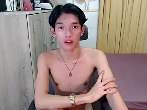 Snapshot of fuckerfriendsxx chatting on 07-13-26, 08:13 fuckerfriendsxx online show from 07-13-26, 08:13