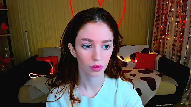 ChristinaConteeree online show from 02-13-26, 07:14