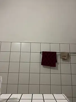 hardboyi03 online show from 11-11-25, 06:14