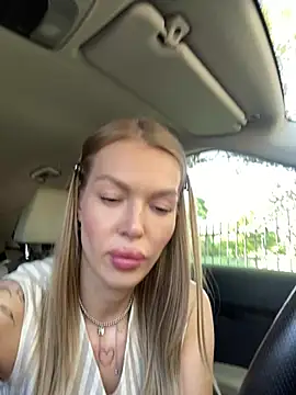 miss veroNika online show from 06-25-26, 01:14