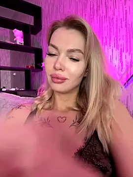 miss veroNika online show from 10-04-25, 03:08