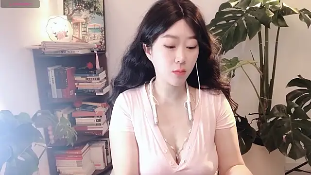 Emmaq996 online show from 02-25-26, 01:17