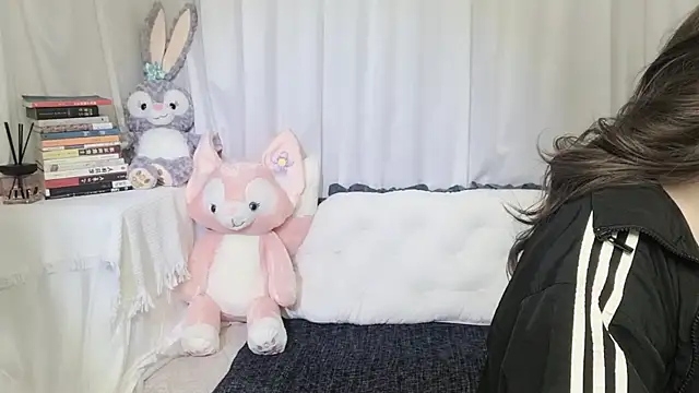 Emmaq996 online show from 04-02-26, 02:41