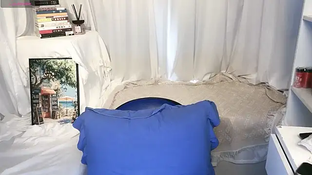 Emmaq996 online show from 03-27-26, 02:31