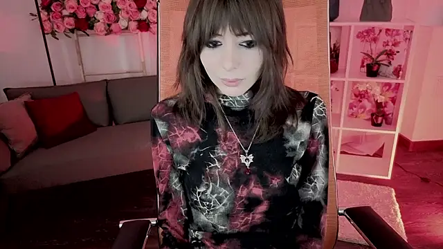 CrystallBloom online show from 02-07-26, 01:19