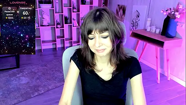 CrystallBloom online show from 11-10-25, 01:16