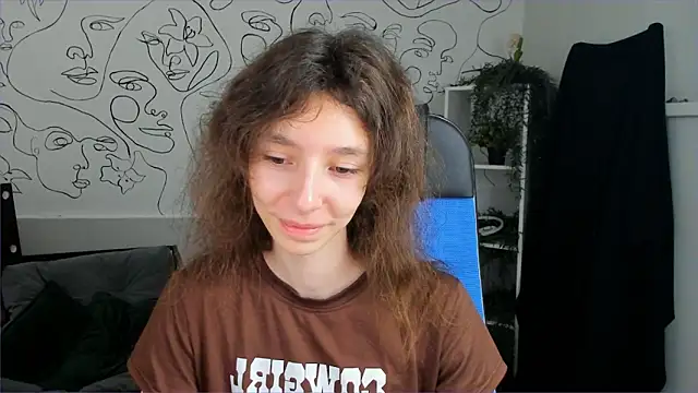 EmmanuellBrown online show from 10-19-25, 04:15