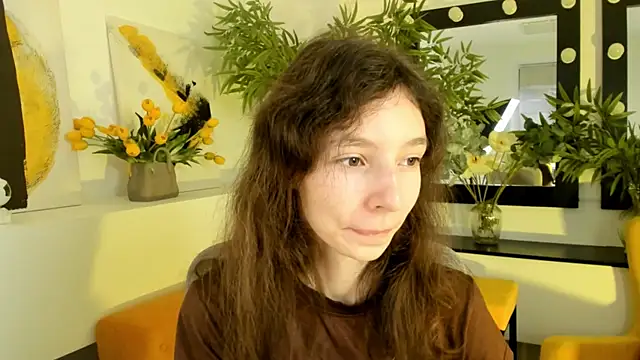 EmmanuellBrown online show from 10-25-25, 04:11