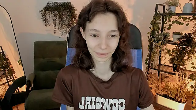 EmmanuellBrown online show from 04-12-26, 01:20