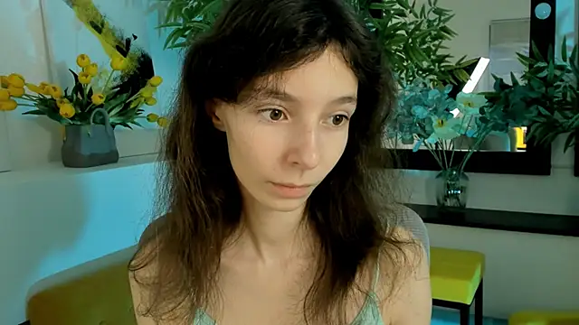 EmmanuellBrown online show from 10-26-25, 04:13