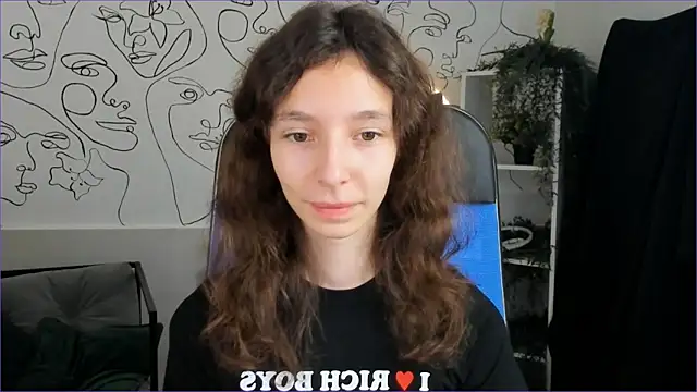 EmmanuellBrown online show from 10-17-25, 01:02