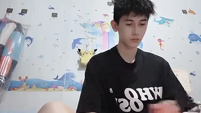 Snapshot of xiaojie2563 chatting on 10-17-25, 07:26 xiaojie2563 online show from 10-17-25, 07:26