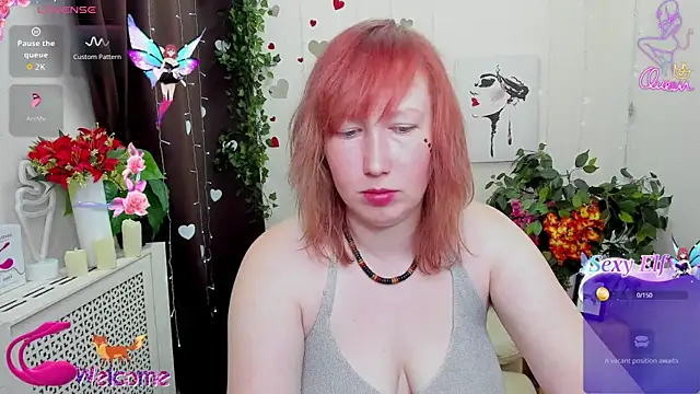 Snapshot of Tata_foxy_x chatting on 06-07-26, 12:49 Tata foxy x online show from 06-07-26, 12:49