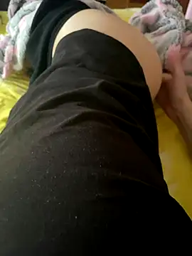 Snapshot of Yammy_AssHole chatting on 11-09-25, 12:20 Yammy AssHole online show from 11-09-25, 12:20