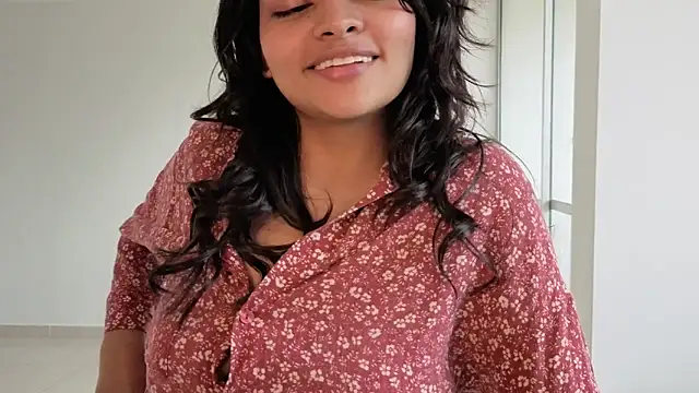 Candela    online show from 10-03-25, 07:59