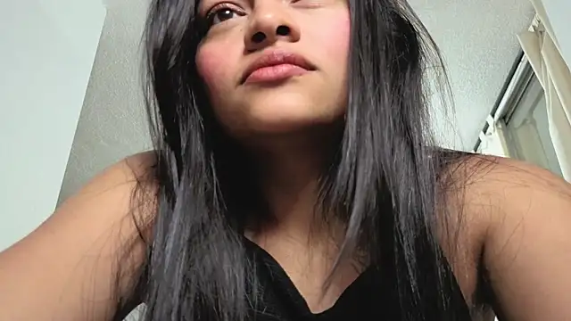 Candela    online show from 04-05-26, 07:04