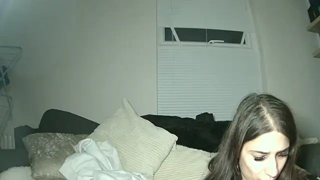 ASAIN VIRGIN ARIA online show from 11-25-25, 06:36