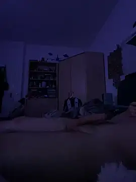 xmilolivex online show from 11-22-25, 06:23