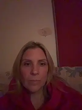 Lexi-Lux-X online show from 10-27-25, 10:33