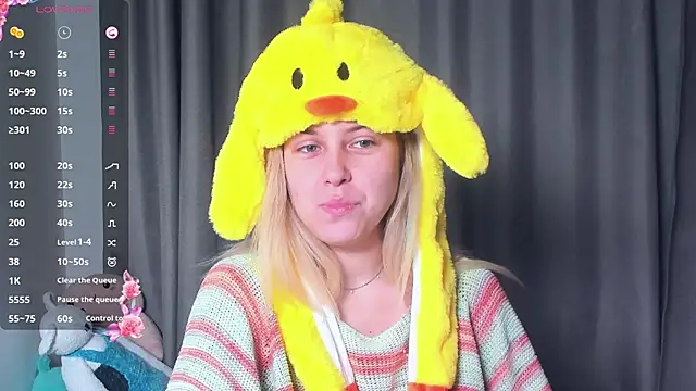 AngelAnty online show from 10-31-25, 03:19