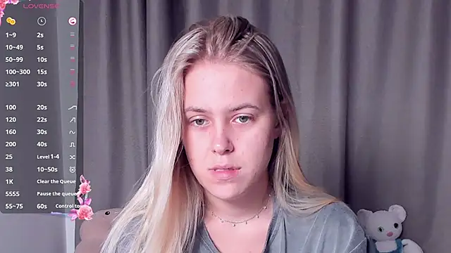 AngelAnty online show from 09-15-25, 03:01
