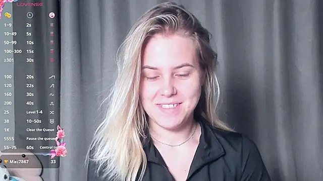 AngelAnty online show from 10-26-25, 03:56