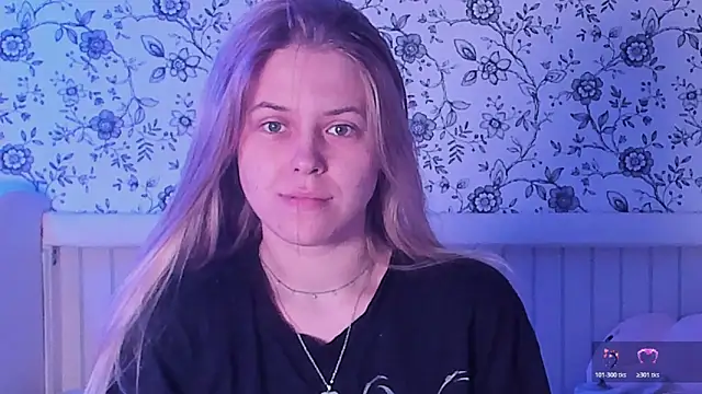 Snapshot of AngelAnty chatting on 05-23-26, 07:35 AngelAnty online show from 05-23-26, 07:35