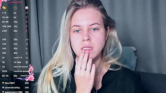 AngelAnty online show from 11-17-25, 01:04