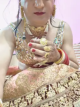 Snapshot of Naughty_kamini chatting on 06-07-26, 08:25 Naughty kamini online show from 06-07-26, 08:25