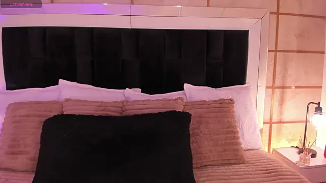 GretaVelvet online show from 03-02-26, 07:43